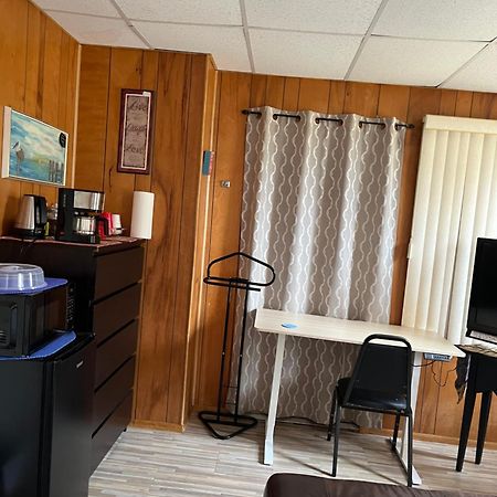 Happy Rest Stop House North Fort Myers Extérieur photo